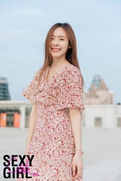 น้อง June