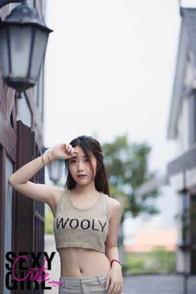 น้อง ซือ