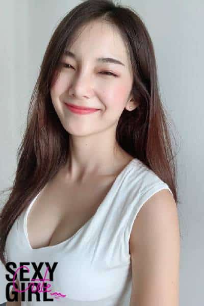 น้อง ชัฏชฎา