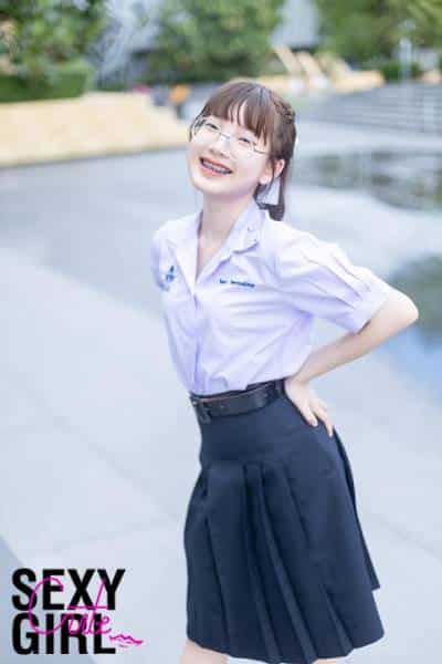 น้อง หญิง